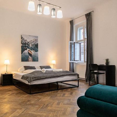 Spacious 2Br Apt.-Near Wiener Stadthalle Dış mekan fotoğraf
