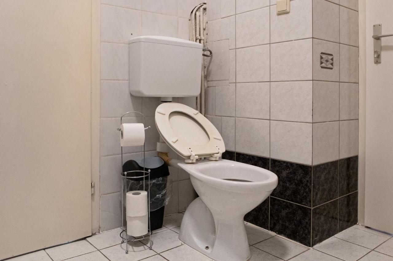Spacious 2Br Apt.-Near Wiener Stadthalle Dış mekan fotoğraf