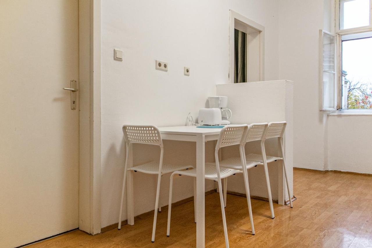 Spacious 2Br Apt.-Near Wiener Stadthalle Dış mekan fotoğraf