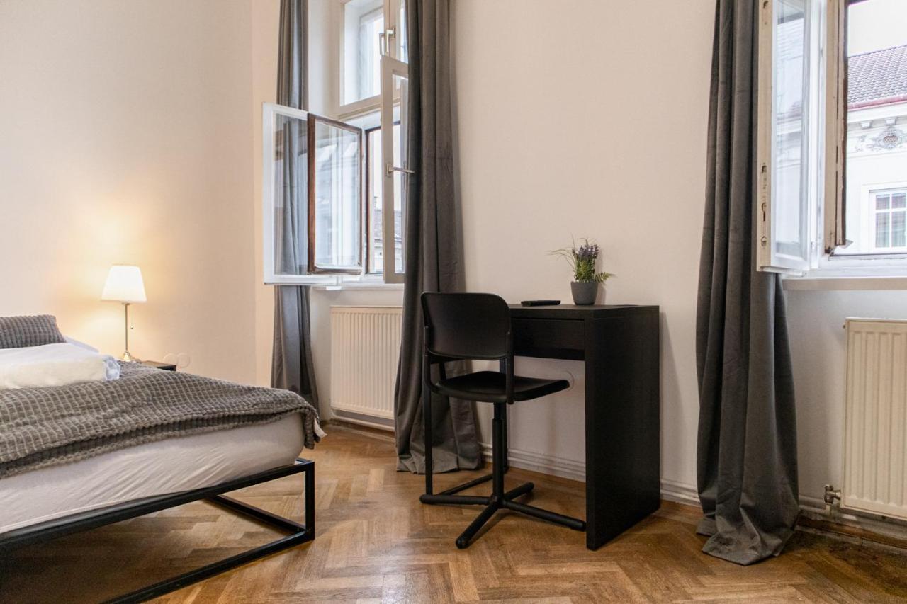 Spacious 2Br Apt.-Near Wiener Stadthalle Dış mekan fotoğraf